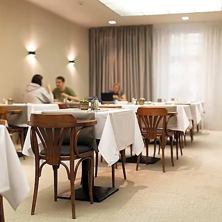 Prokop Square Hotel 4*